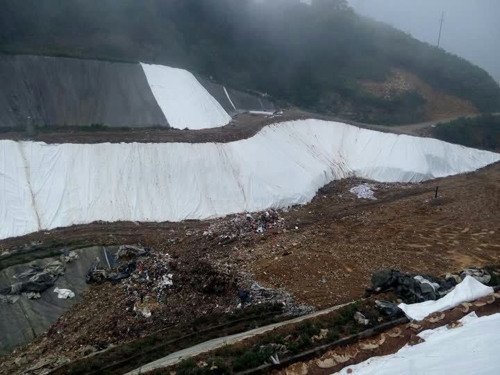 固體廢物填埋場在鋪設HDPE羞羞视频免费观看膜前要經理哪三個階段？